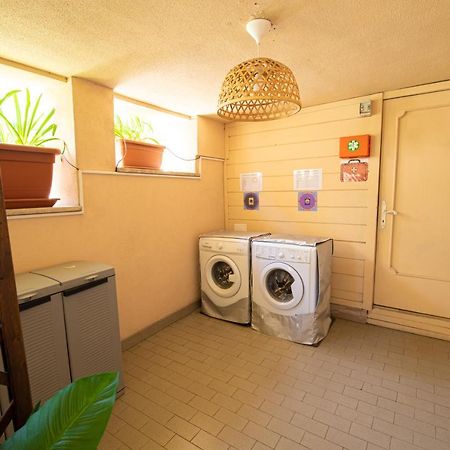 Resilienza Tropical Apartments & Room Porto SantʼElpidio Екстериор снимка