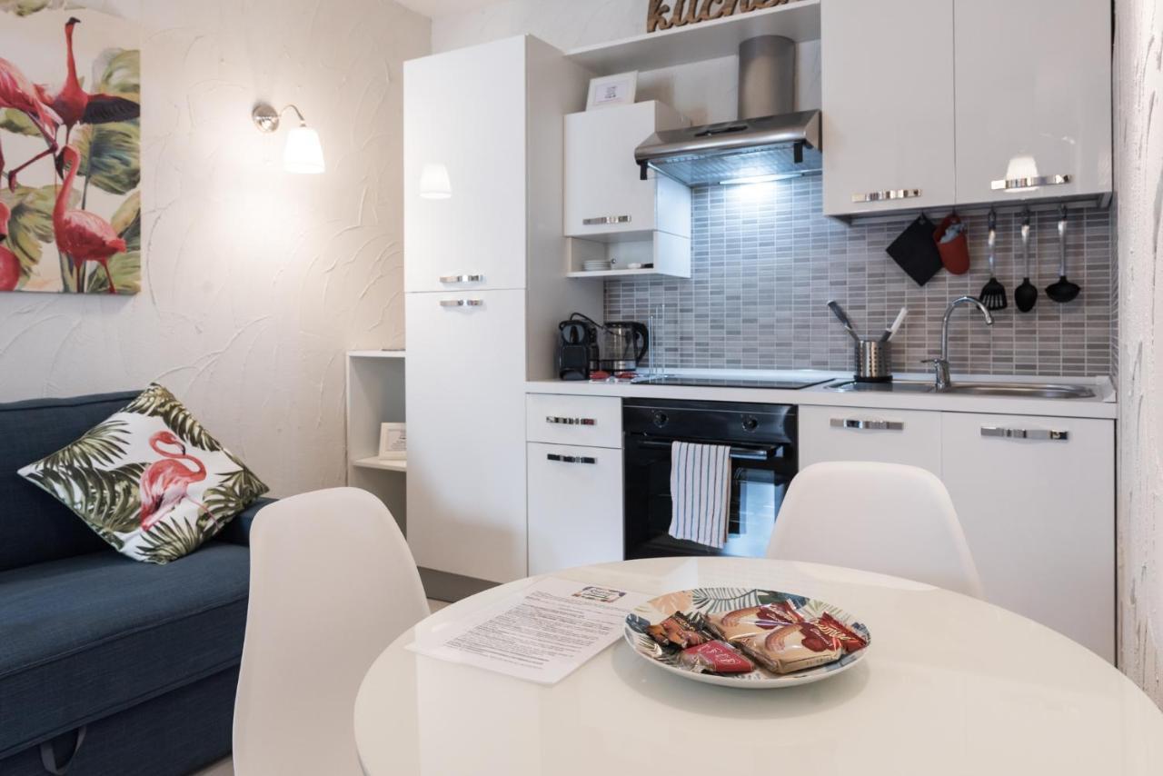 Resilienza Tropical Apartments & Room Porto SantʼElpidio Екстериор снимка