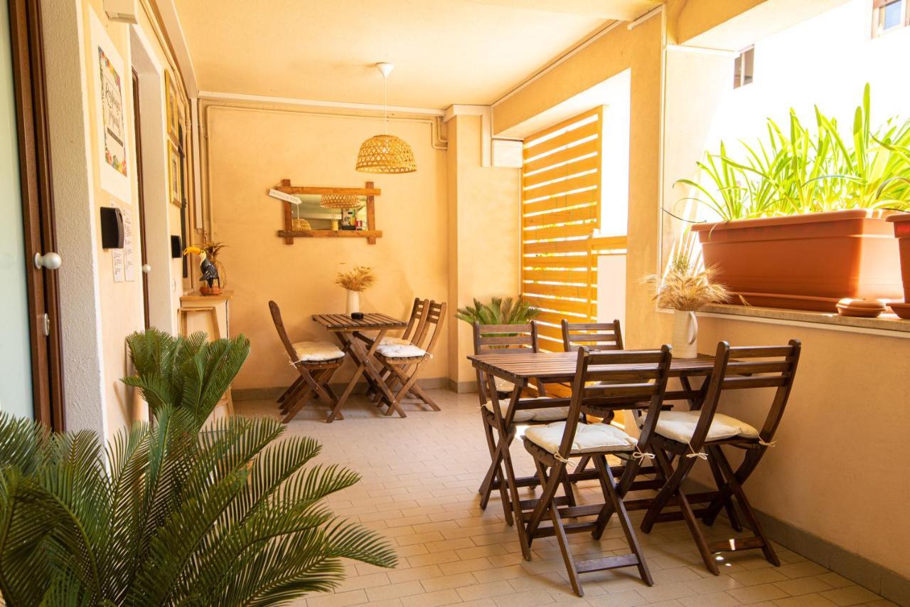 Resilienza Tropical Apartments & Room Porto SantʼElpidio Екстериор снимка